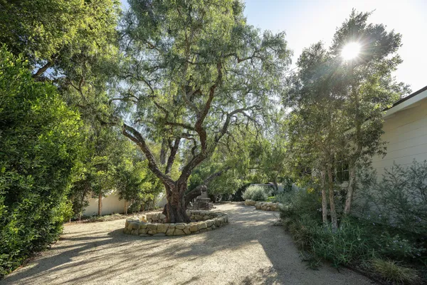 $9,425,000 | 487 Hot Springs Road, Santa Barbara, CA 93108