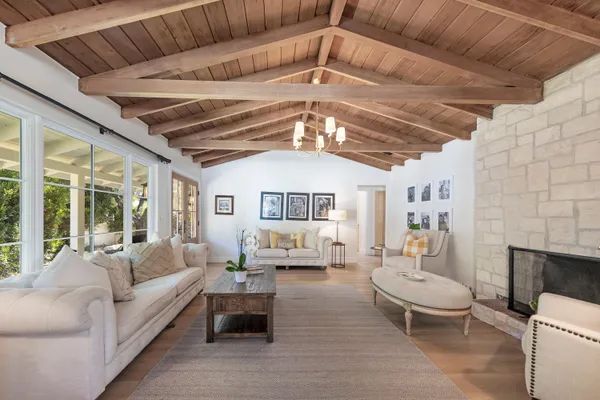 $9,425,000 | 487 Hot Springs Road, Santa Barbara, CA 93108