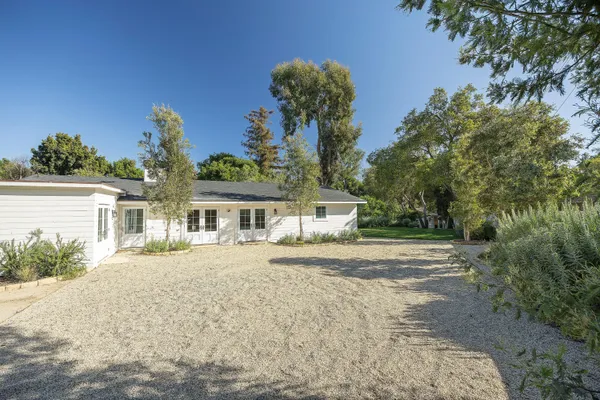 $9,425,000 | 487 Hot Springs Road, Santa Barbara, CA 93108