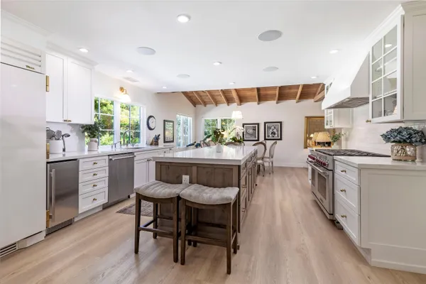 $9,425,000 | 487 Hot Springs Road, Santa Barbara, CA 93108