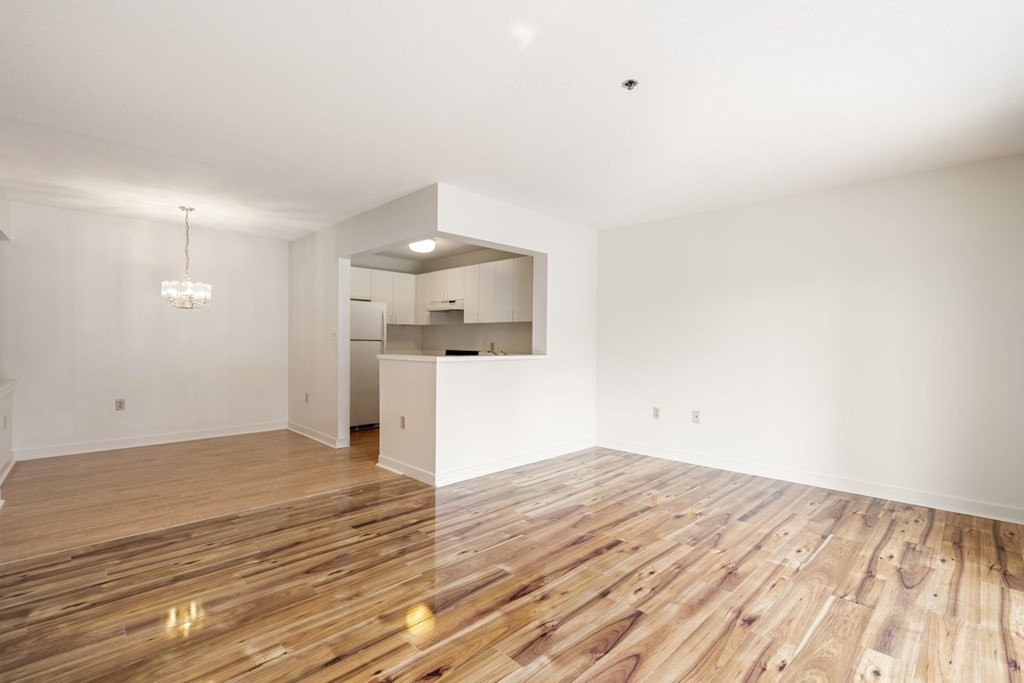 273 Cambridge Road, Unit 407 Woburn, MA 01801 - Photo 11 of 23 Gallery Image 11