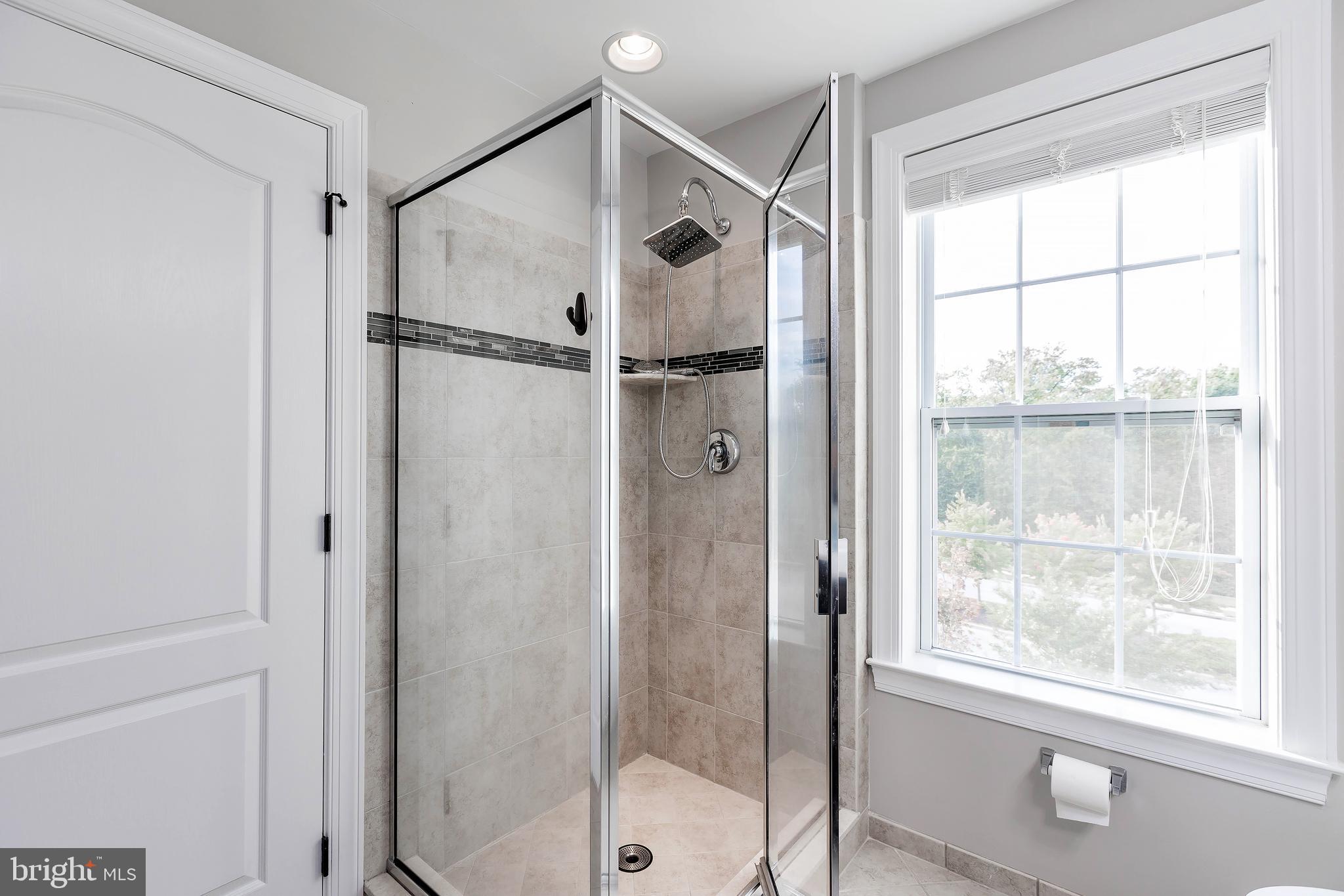 7648 Elmcrest Road Hanover, MD 21076 - Photo 25 of 44