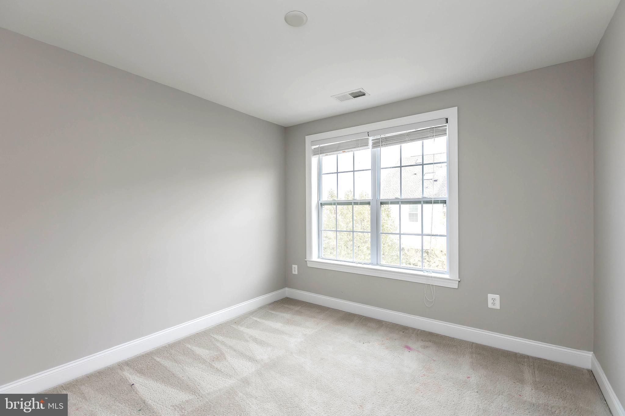 7648 Elmcrest Road Hanover, MD 21076 - Photo 38 of 44