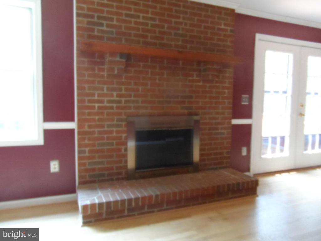 20144 Lake Orange Road Orange, VA 22960 - Photo 6 of 24 Living Room