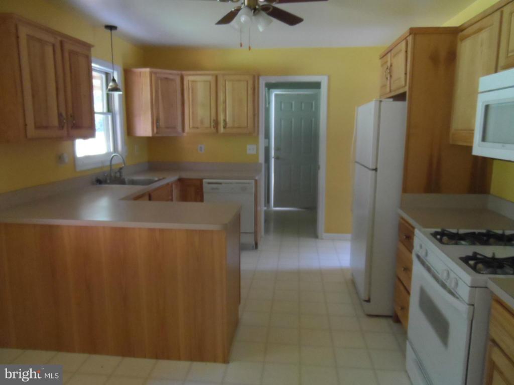 20144 Lake Orange Road Orange, VA 22960 - Photo 8 of 24 Kitchen