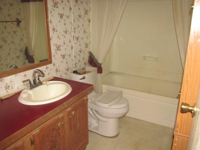 415 Zermatt Road Boswell, PA 15531 - Photo 7 of 13 Gallery Image 7