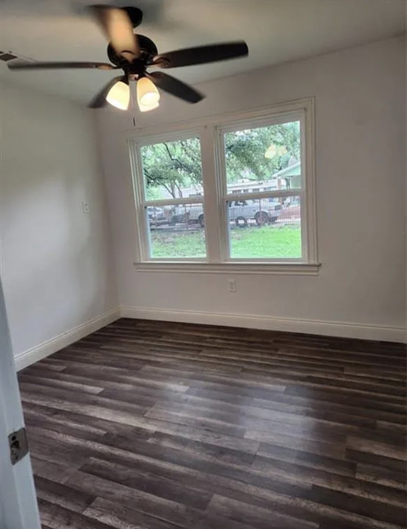 204 Center Street Pasadena, TX 77506 - Photo 7 of 13