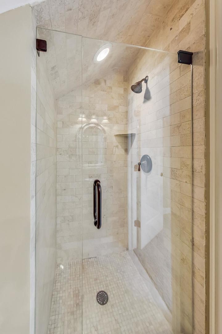 136 Fuller Road Hinsdale, IL 60521 - Photo 36 of 53 a bathroom with a shower