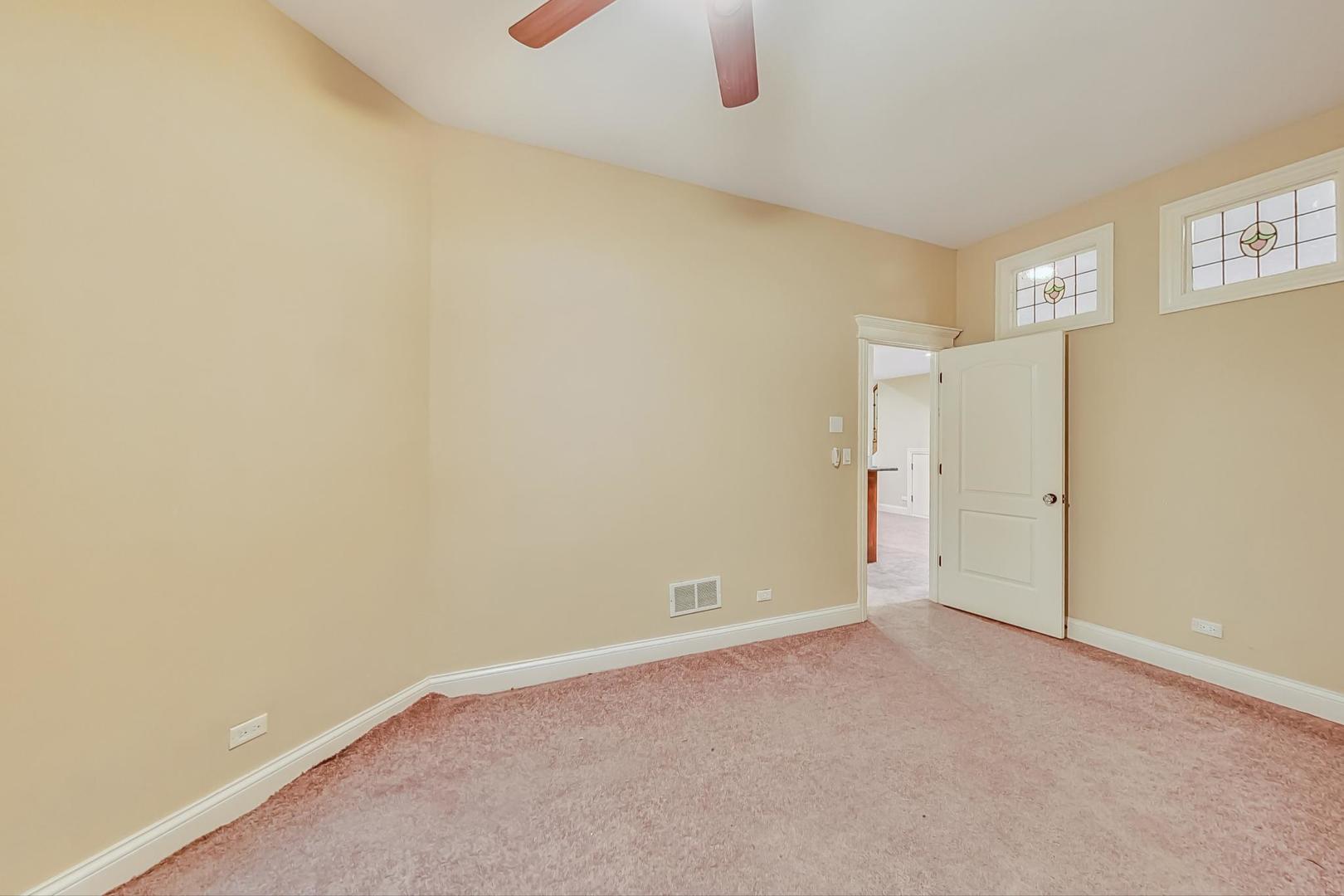 136 Fuller Road Hinsdale, IL 60521 - Photo 44 of 53 a view of an empty room