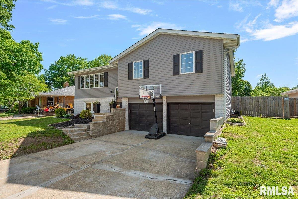 2308 Tamaroa Trail Springfield, IL 62702 - Photo 40 of 41