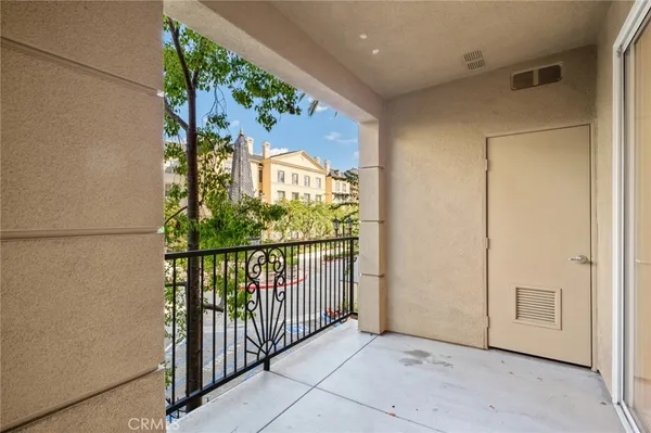 $615,000 | 2202 Watermarke Place, Irvine, CA 92612