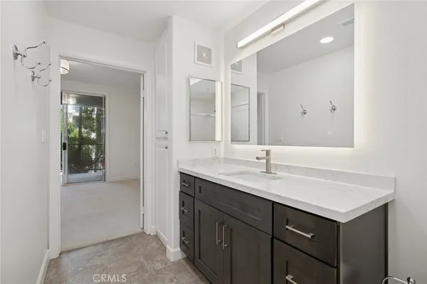 $615,000 | 2202 Watermarke Place, Irvine, CA 92612