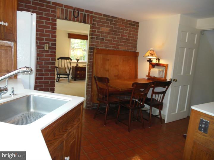 160 Beulah Road Doylestown, PA 18901 - Photo 8 of 22 Kitchen