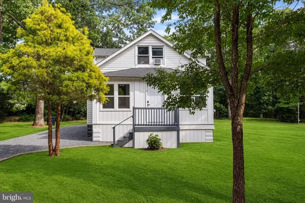 $299,999 | 218 Garfield Avenue, Chesilhurst, NJ 08089