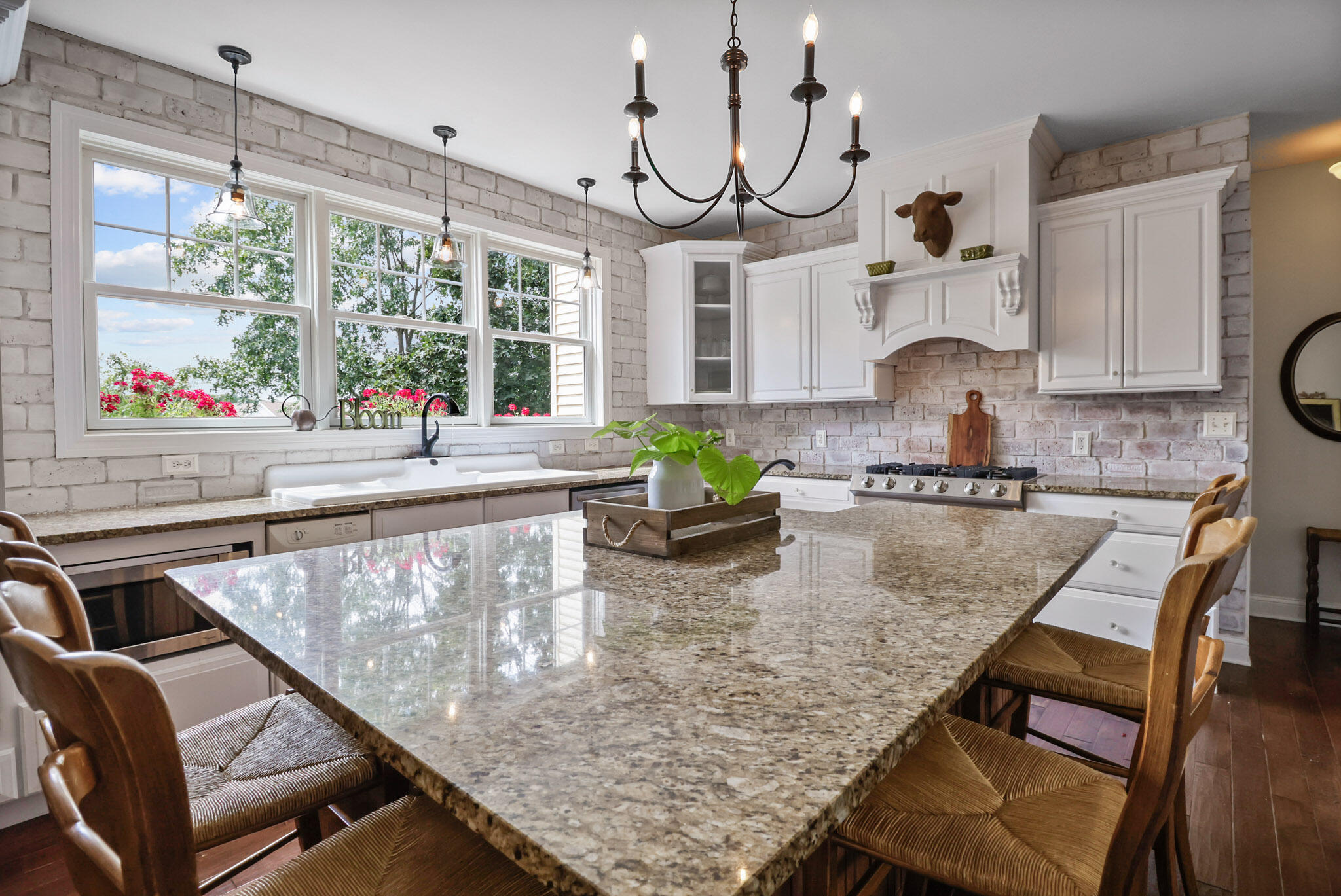 709 Pennock Circle Crown Point, IN 46307 - Photo 10 of 67 2048x1369