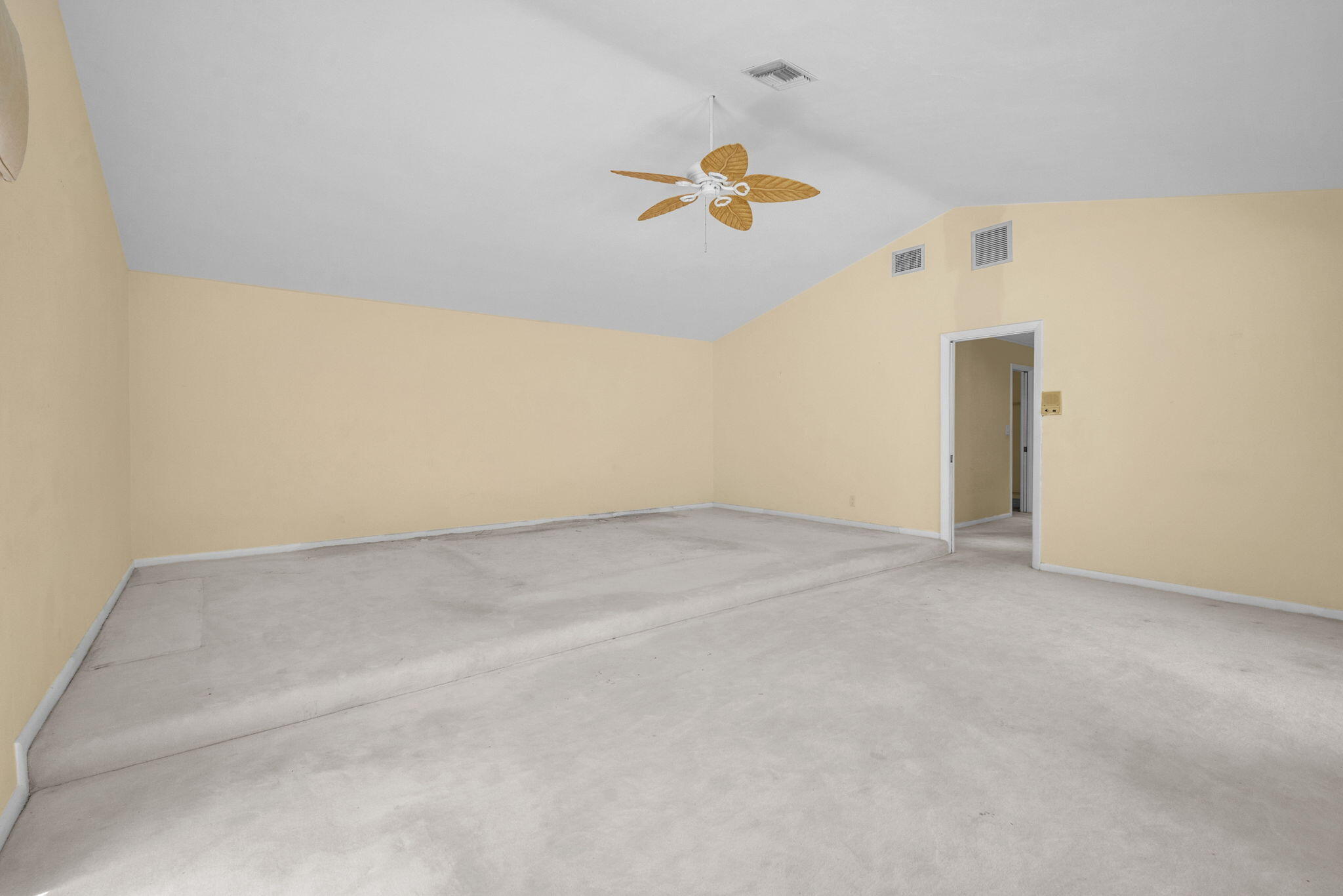 6794 Giralda Circle Boca Raton, FL 33433 - Photo 22 of 49 a view of an empty room