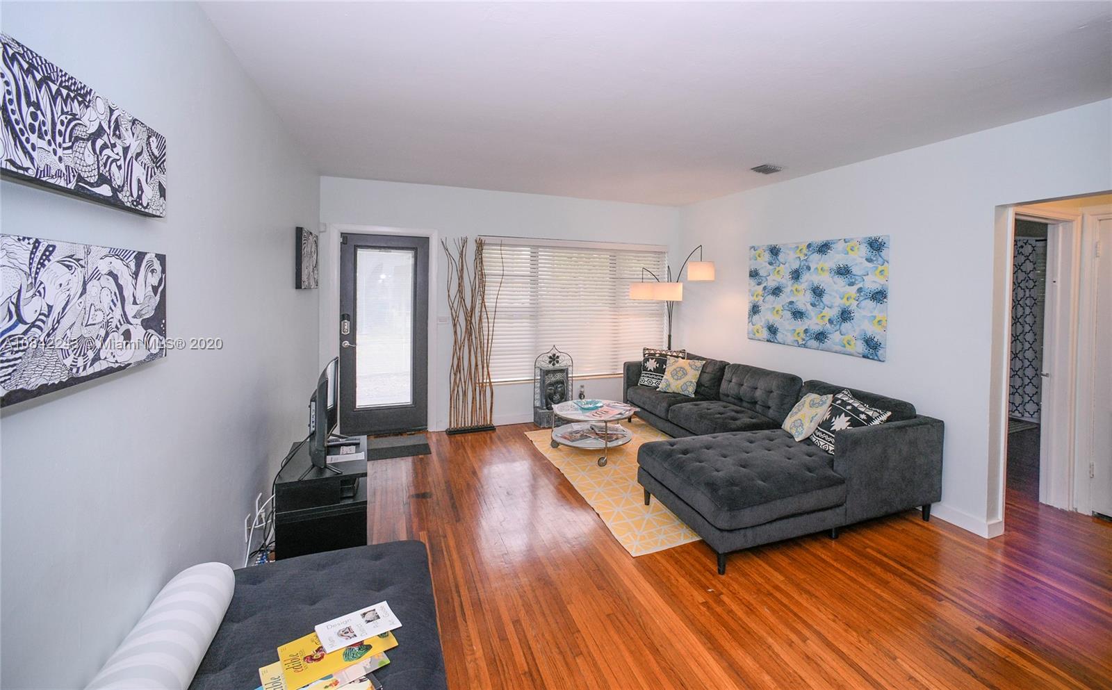 2 Northeast 44th Street, Unit 4 Miami, FL 33137 - Photo 5 of 11