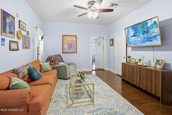 $259,900 | 4023 Robin Drive, Jackson, MS 39206