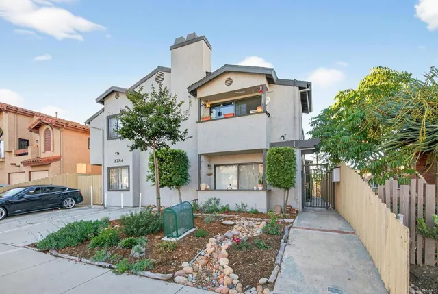 $675,000 | 3784 Pershing Avenue, Unit 2, San Diego, CA 92104