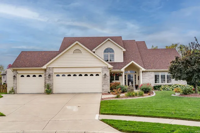 $575,000 | 14313 Shore Oaks Cove, Fort Wayne, IN 46814