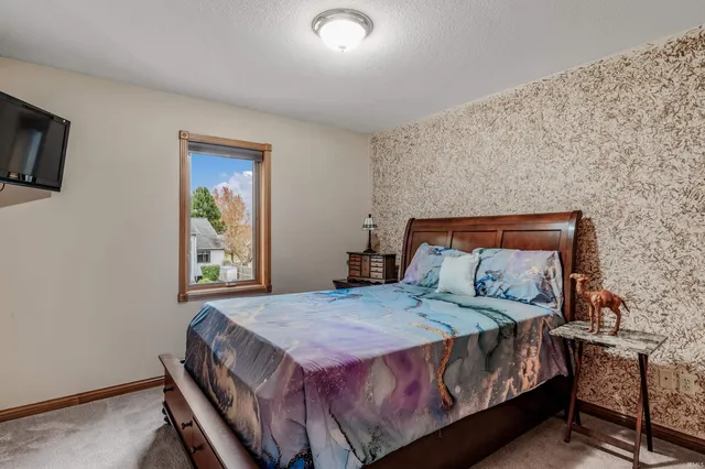 $575,000 | 14313 Shore Oaks Cove, Fort Wayne, IN 46814