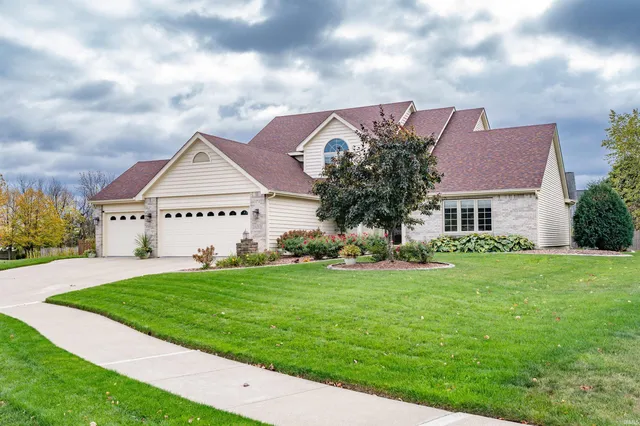 $575,000 | 14313 Shore Oaks Cove, Fort Wayne, IN 46814
