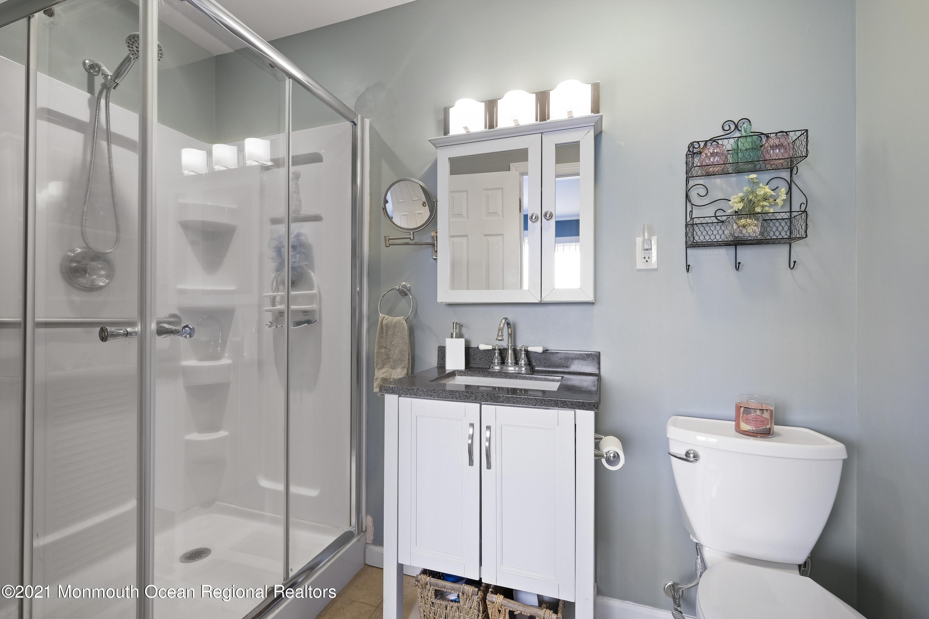 120 Morton Drive Manahawkin, NJ 08050 - Photo 4 of 20 374E4B39-4791-466C-B3F8-14FE654C1649