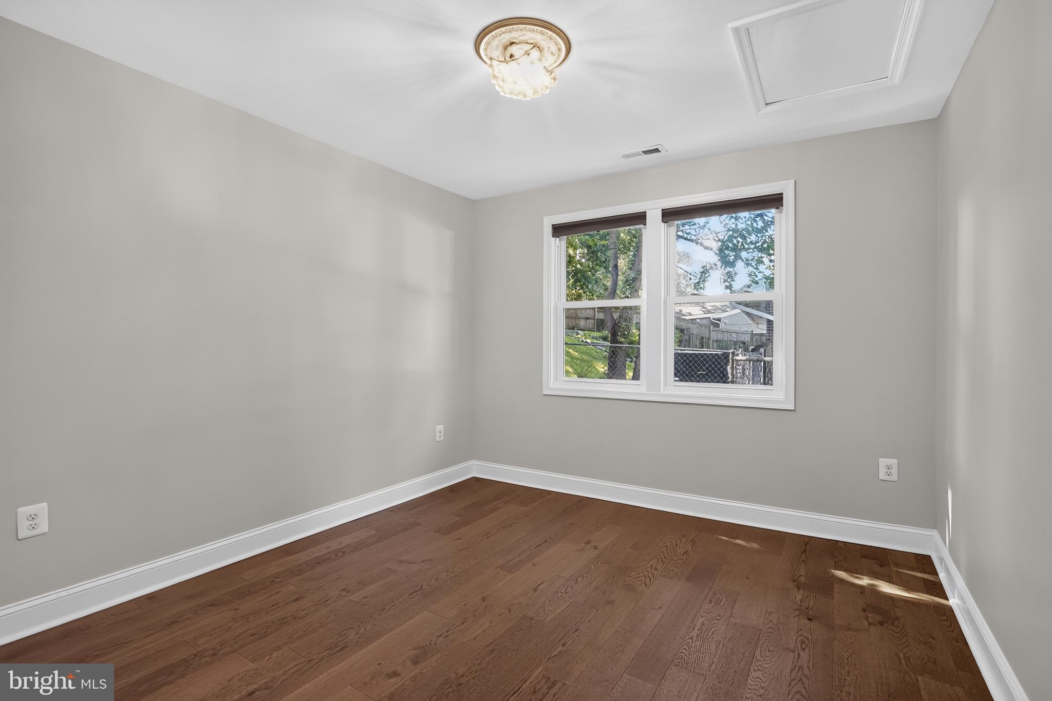 Undisclosed Address Springfield, VA 22150 - Photo 9 of 18 Gallery Image 9