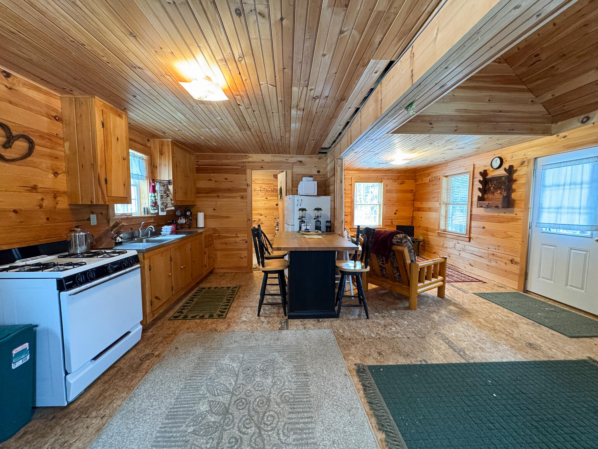 101 Thompson Road Harmony, ME 04942 - Photo 5 of 31 5