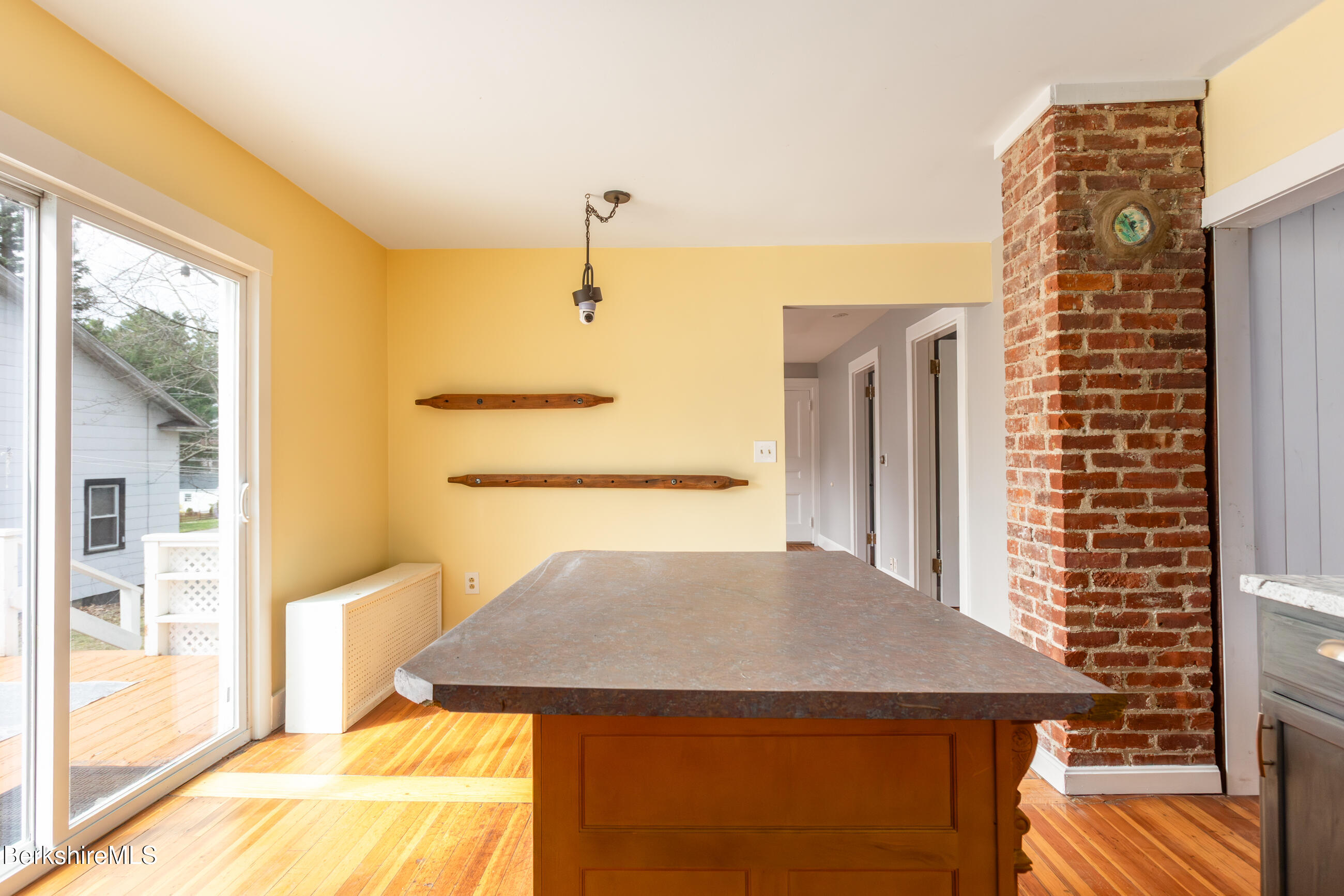 100 Cheshire Road Pittsfield, MA 01201 - Photo 13 of 38 image-12 (1)