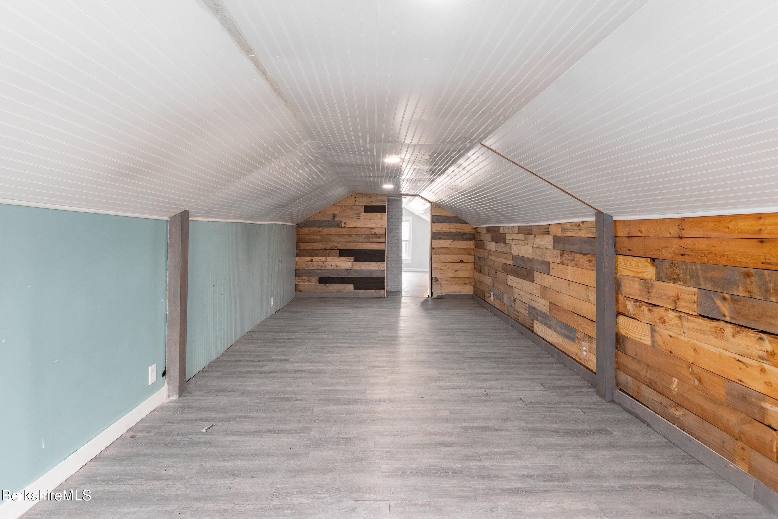 100 Cheshire Road Pittsfield, MA 01201 - Photo 26 of 38 Bonus Room