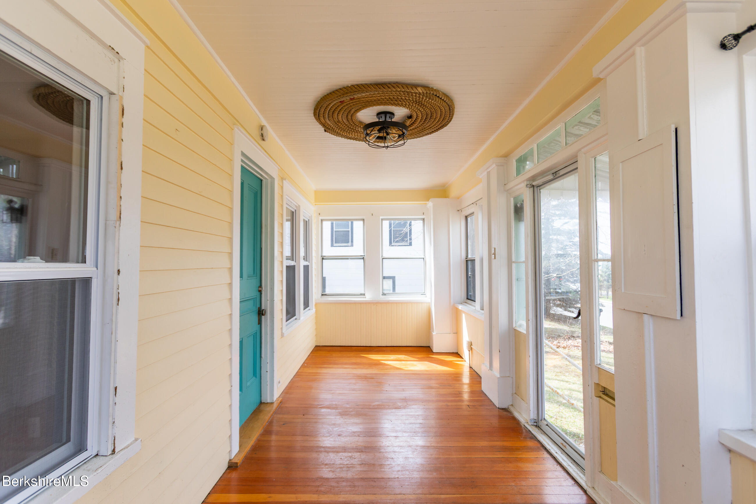 100 Cheshire Road Pittsfield, MA 01201 - Photo 7 of 38 Front Porch