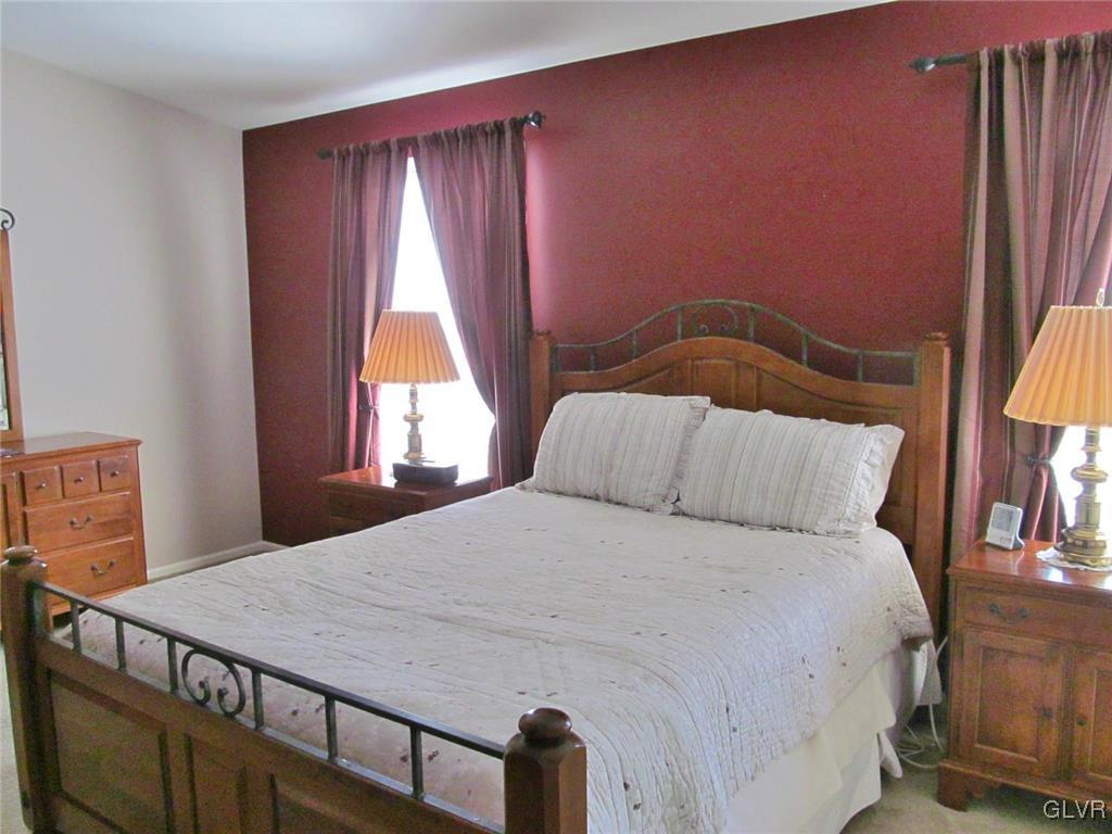 1263 Forest Road Whitehall, PA 18052 - Photo 18 of 25 Gallery Image 18