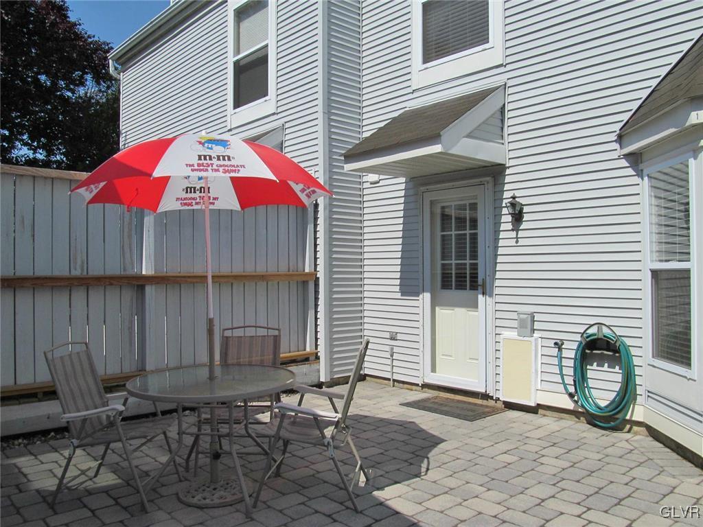 1263 Forest Road Whitehall, PA 18052 - Photo 3 of 25 Gallery Image 3