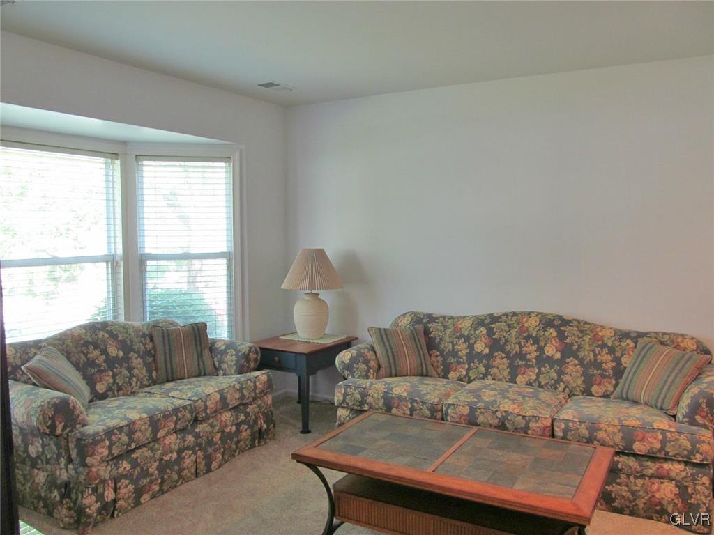 1263 Forest Road Whitehall, PA 18052 - Photo 7 of 25 Gallery Image 7