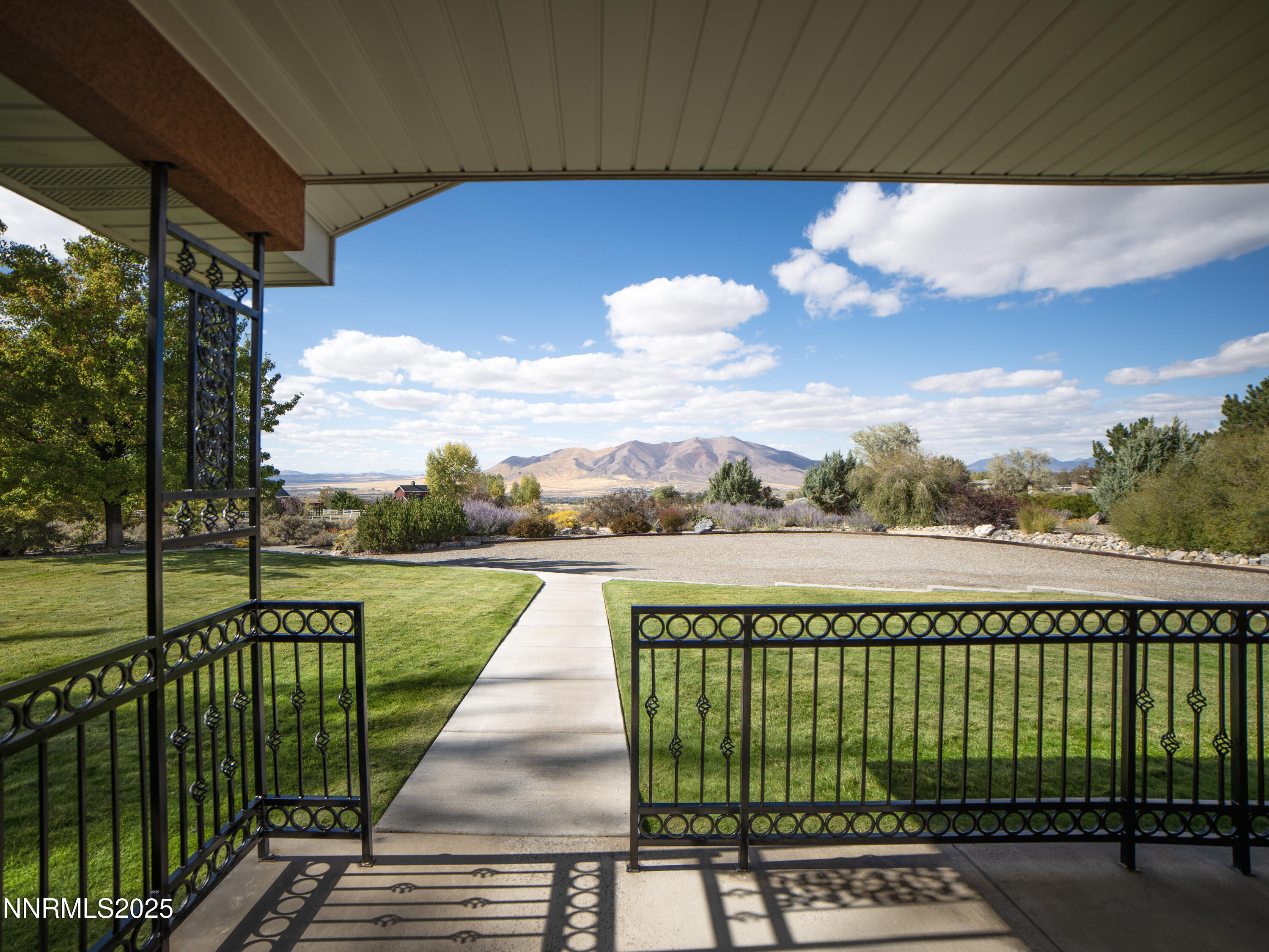 3 Routson Park Lane Winnemucca, NV 89445 - Photo 4 of 21 04