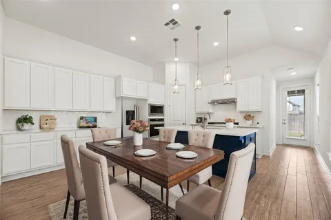 $349,900 | 18402 Mesquite Flts Trail, Cypress, TX 77433