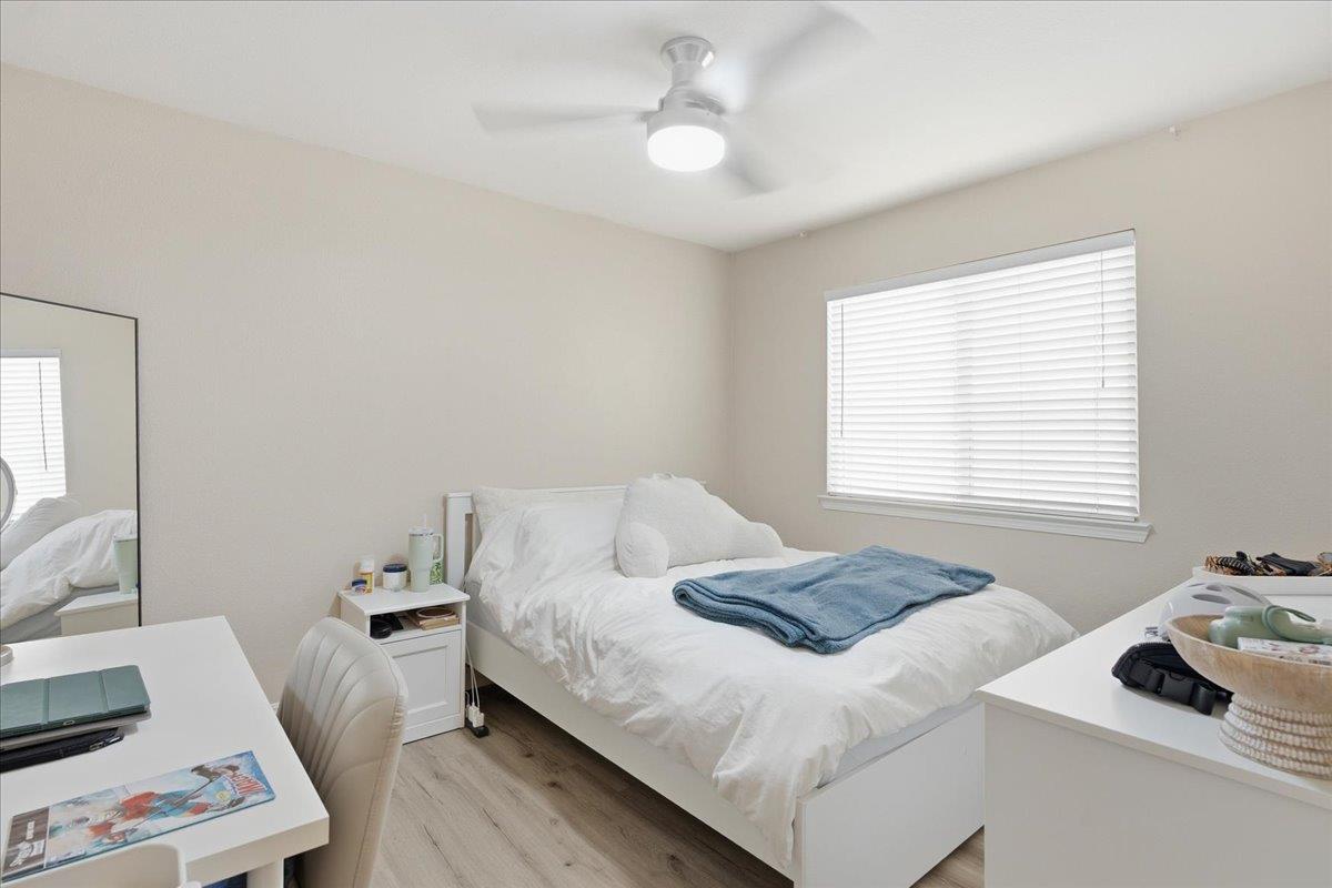 7821 Shell Beach Drive Antelope, CA 95843 - Photo 28 of 40 a bedroom with a bed and a window