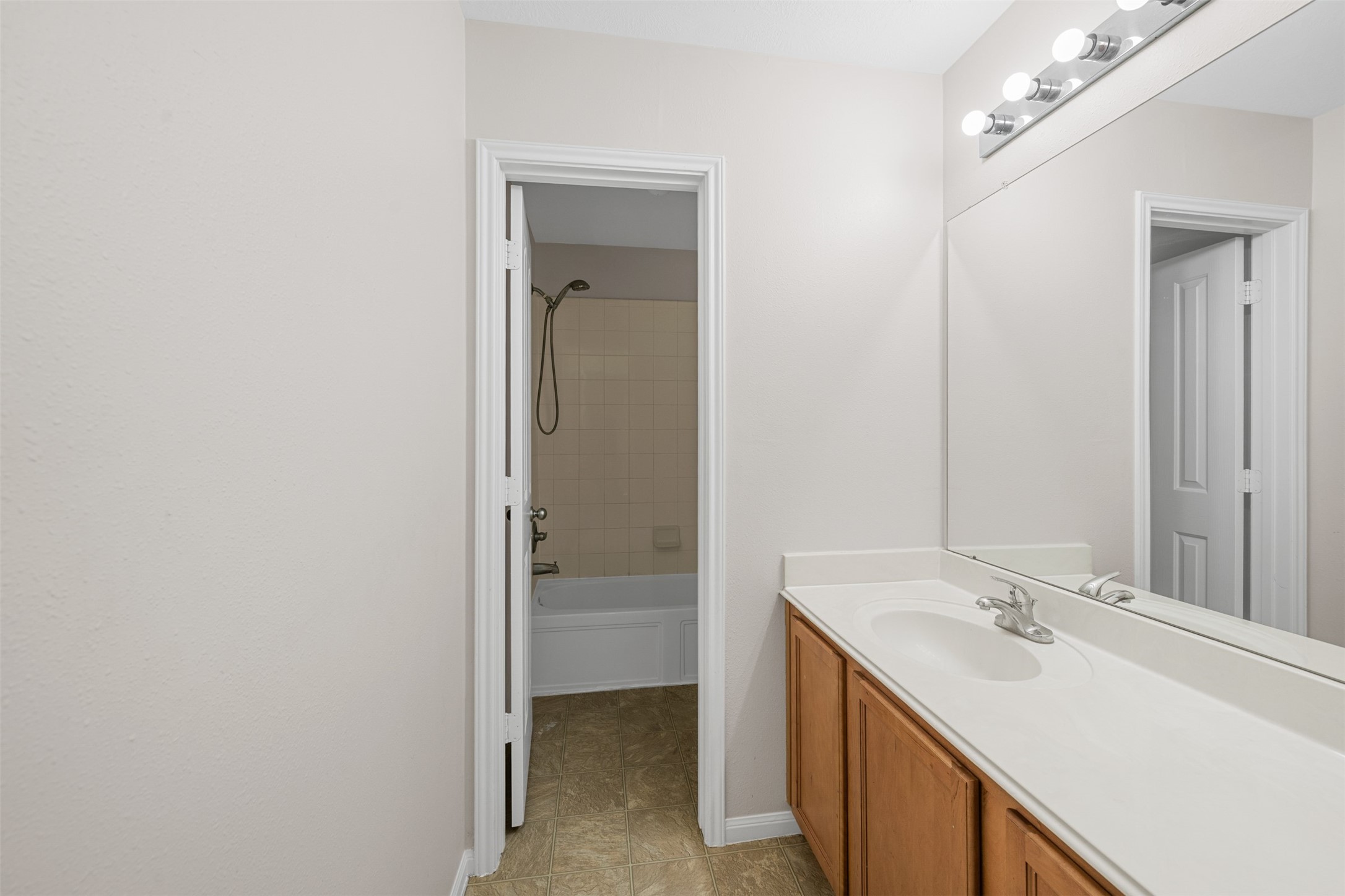 8139 Katie Mill Trail Spring, TX 77379 - Photo 12 of 20