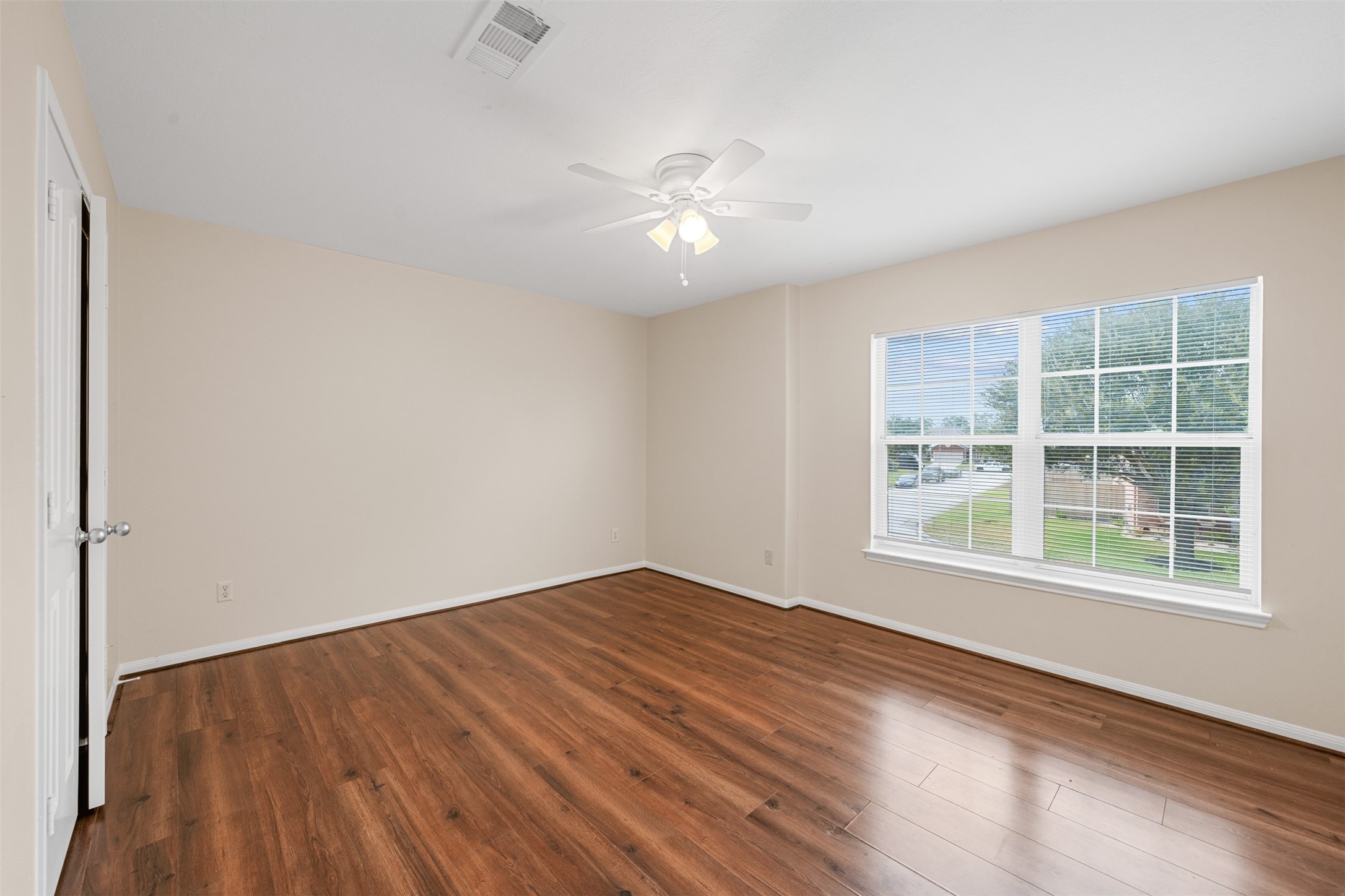 8139 Katie Mill Trail Spring, TX 77379 - Photo 13 of 20