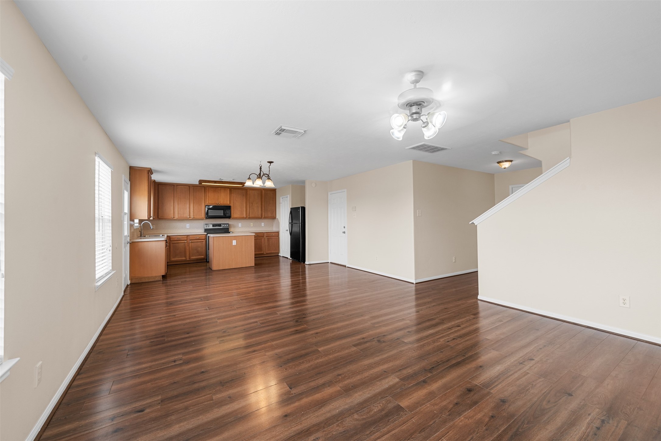 8139 Katie Mill Trail Spring, TX 77379 - Photo 8 of 20