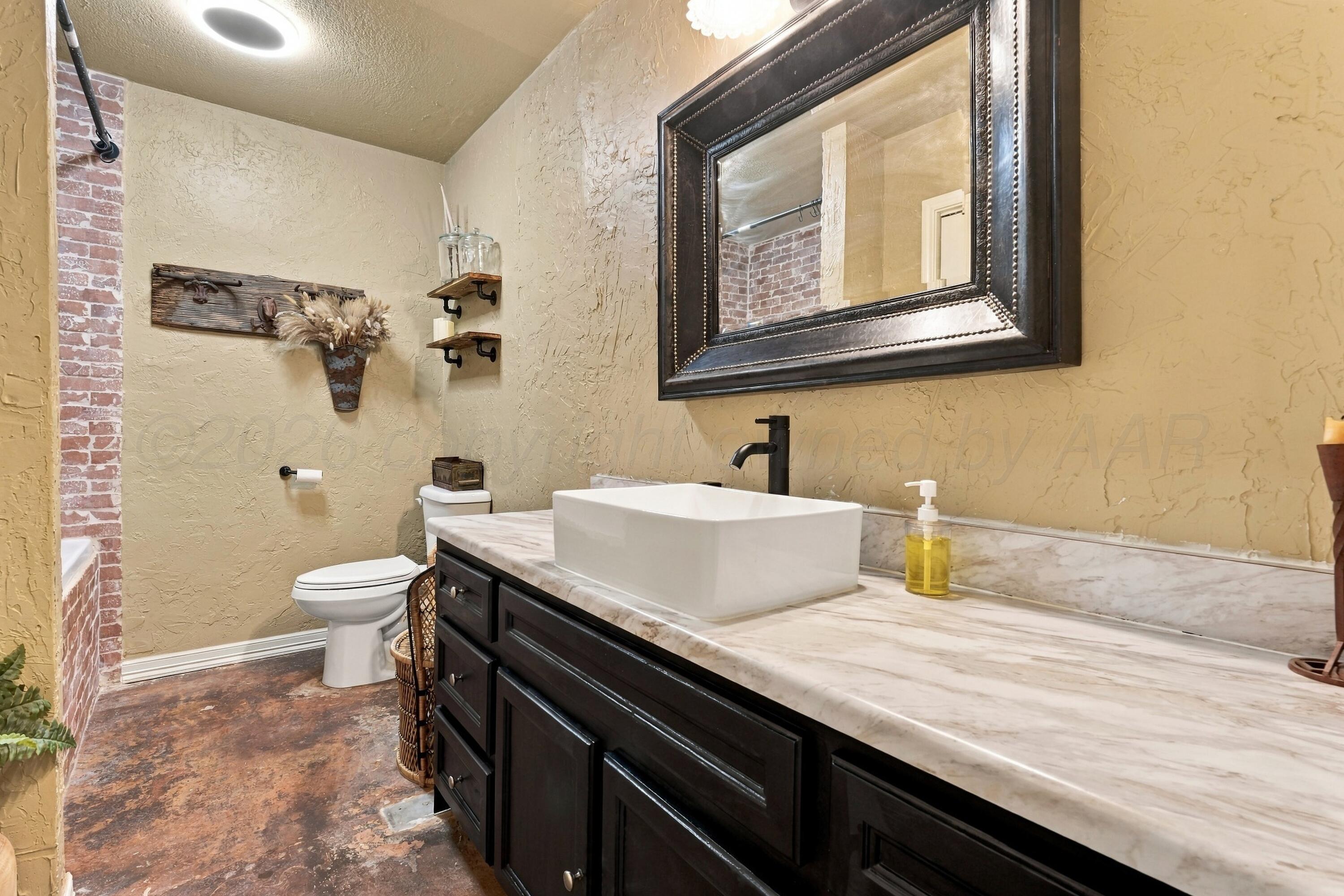 390 Sun Road Plainview, TX 79072 - Photo 10 of 28 DSC01717