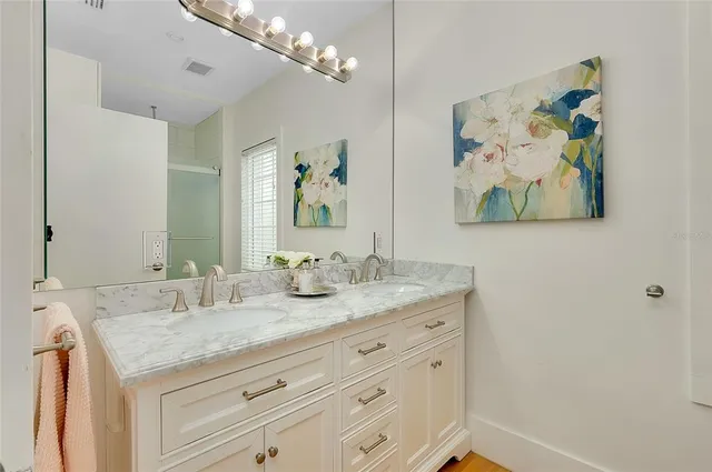 $1,299,000 | 446 Burns Court, Sarasota, FL 34236