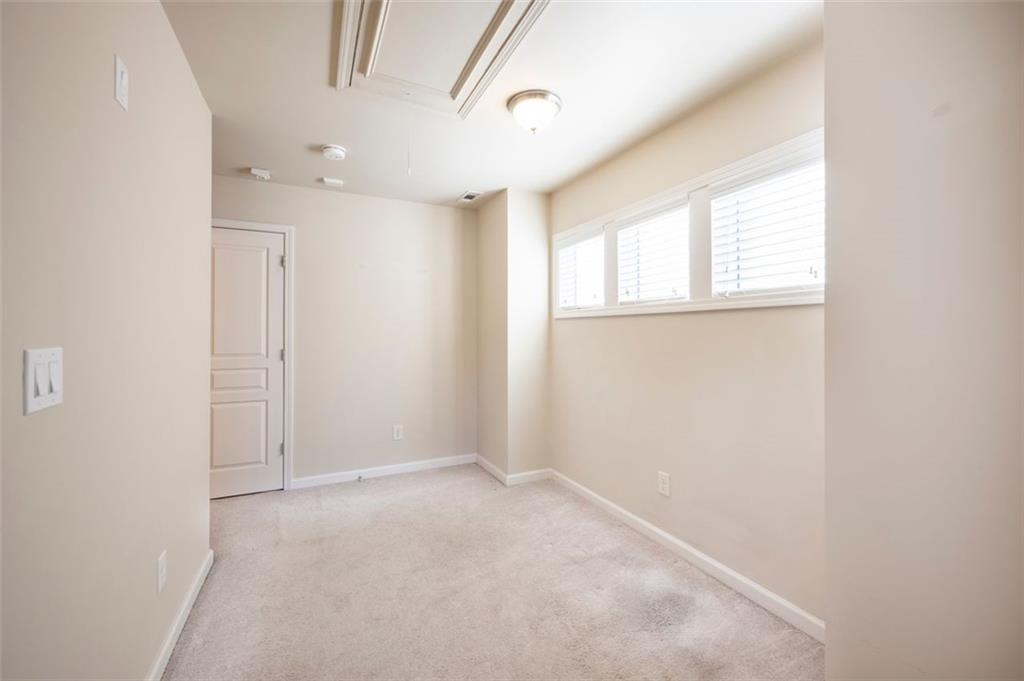 1206 Lake Point Way Suwanee, GA 30024 - Photo 27 of 50