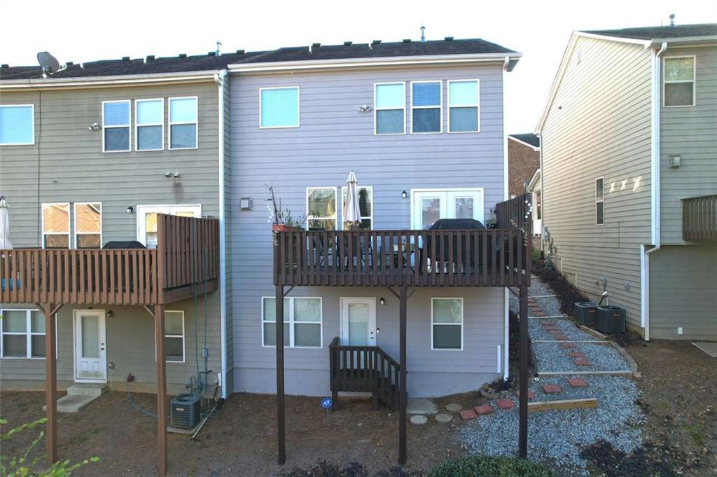 1206 Lake Point Way Suwanee, GA 30024 - Photo 36 of 50