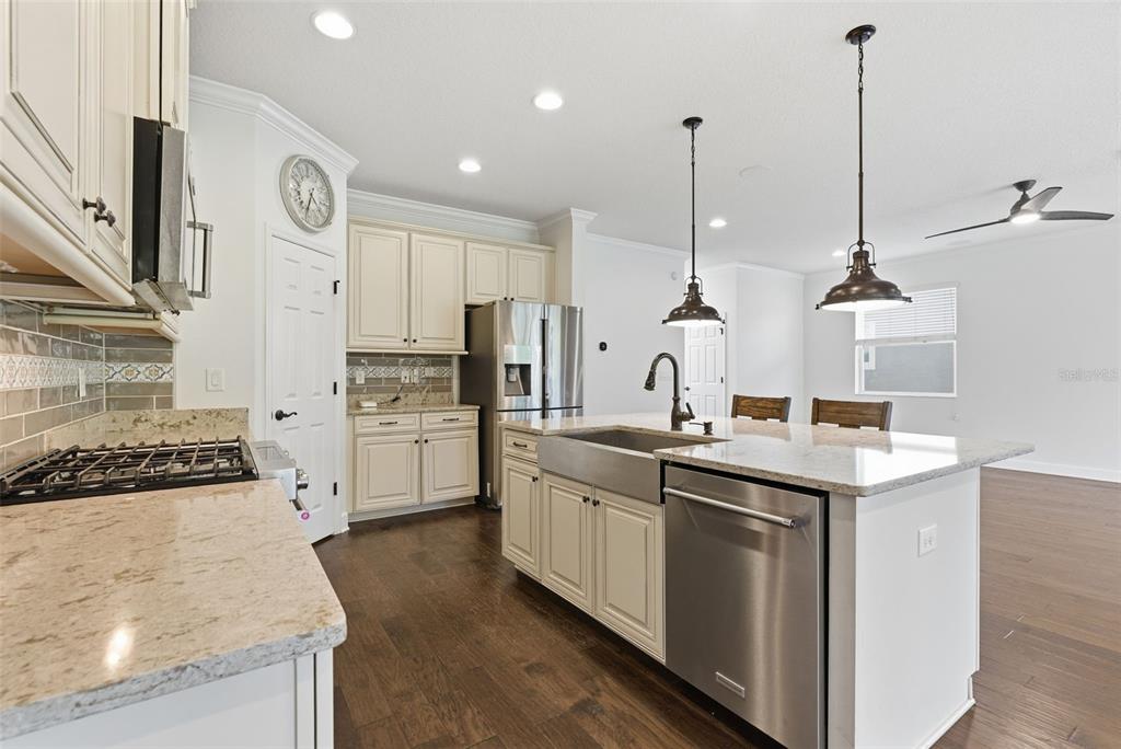 7510 Sea Mark Court Apollo Beach, FL 33572 - Photo 11 of 82