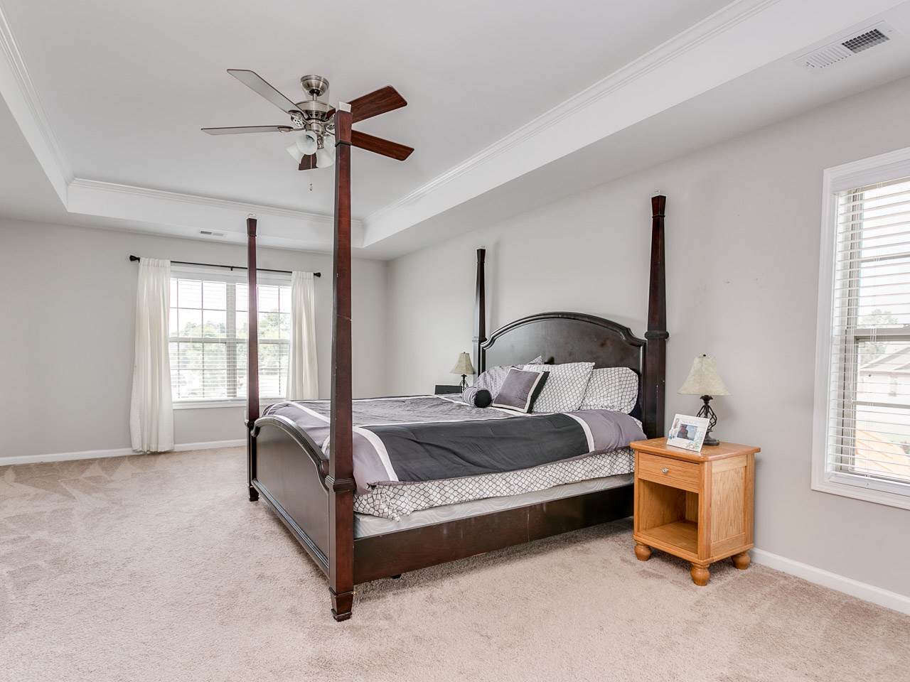 909 Zircon Way Duncan, SC 29334 - Photo 21 of 36 Gallery Image 21