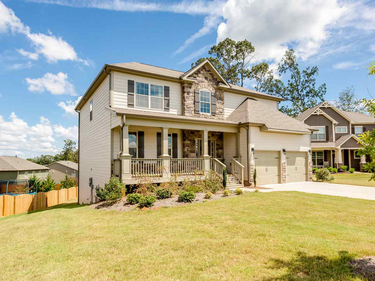 909 Zircon Way Duncan, SC 29334 - Photo 3 of 36 Gallery Image 3