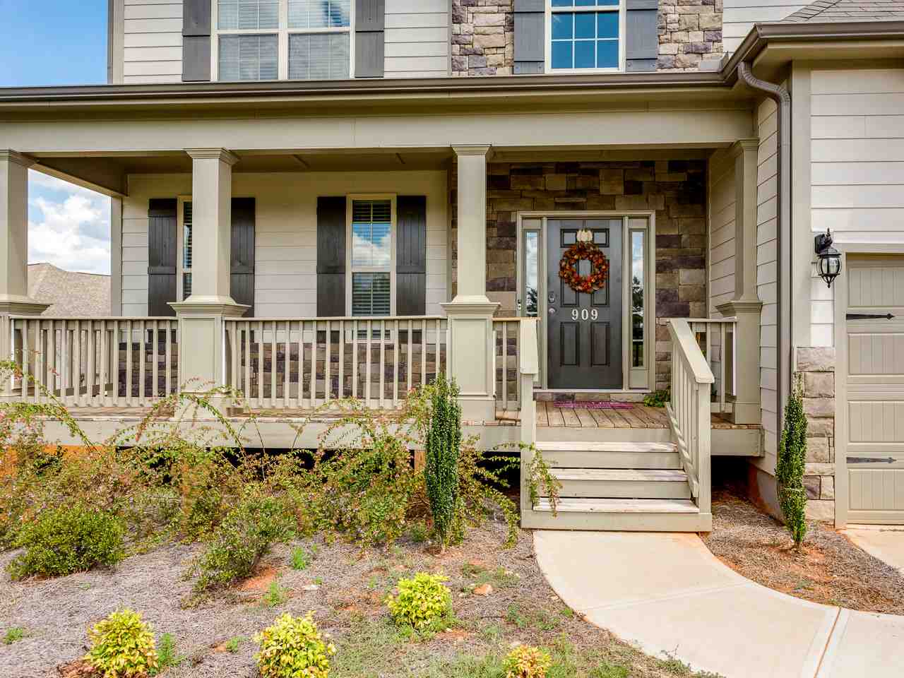 909 Zircon Way Duncan, SC 29334 - Photo 6 of 36 Gallery Image 6