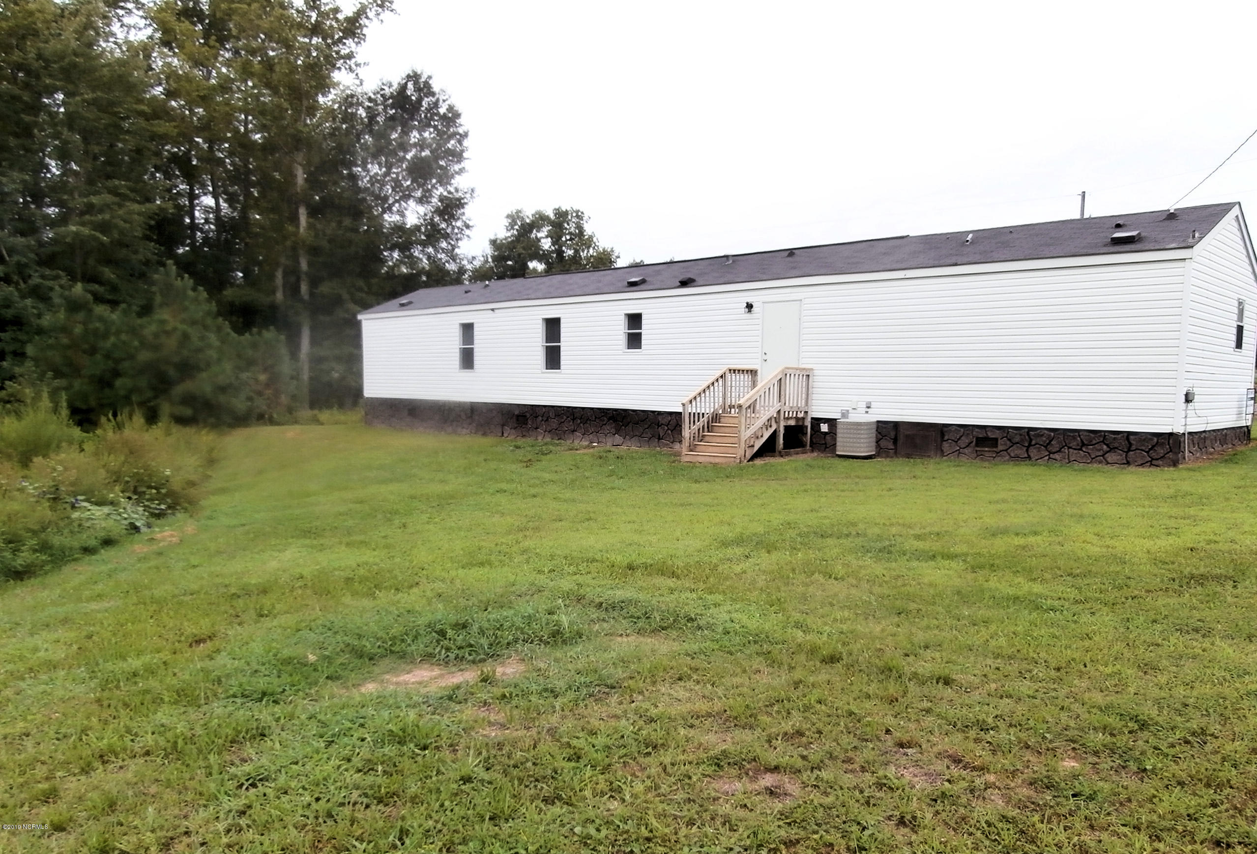 207 Shearin Dead End Road Littleton, NC 27850 - Photo 20 of 21 Back view of Home